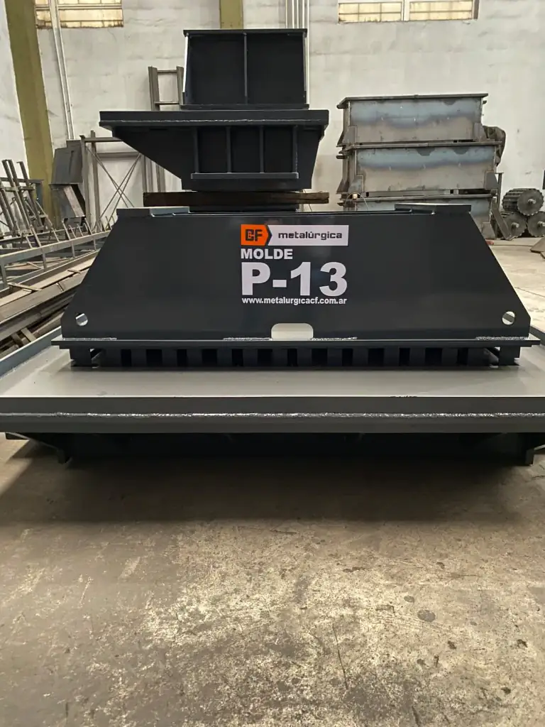 Molde P-13 para bloques de 13 cm